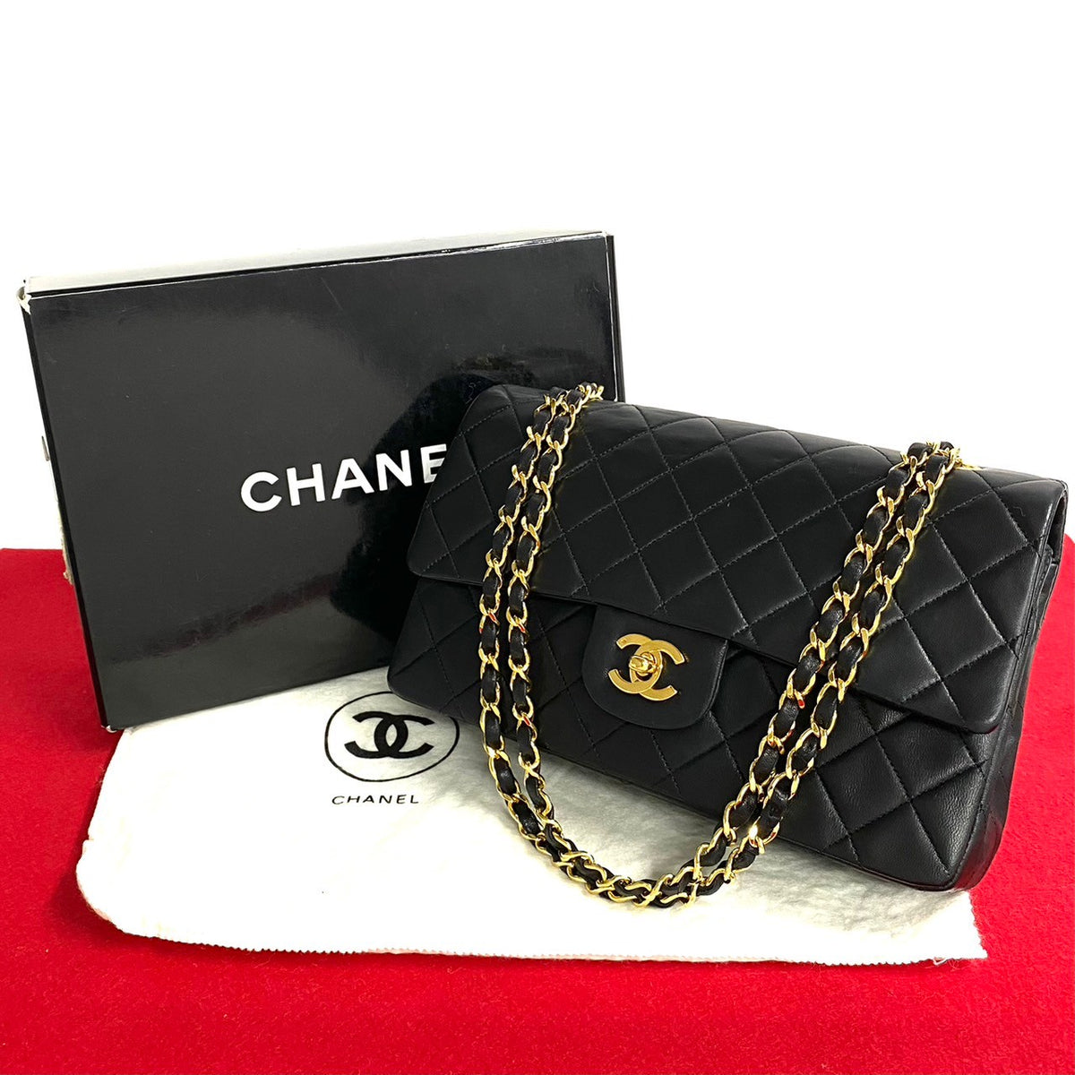 CHANEL Vintage – Trip