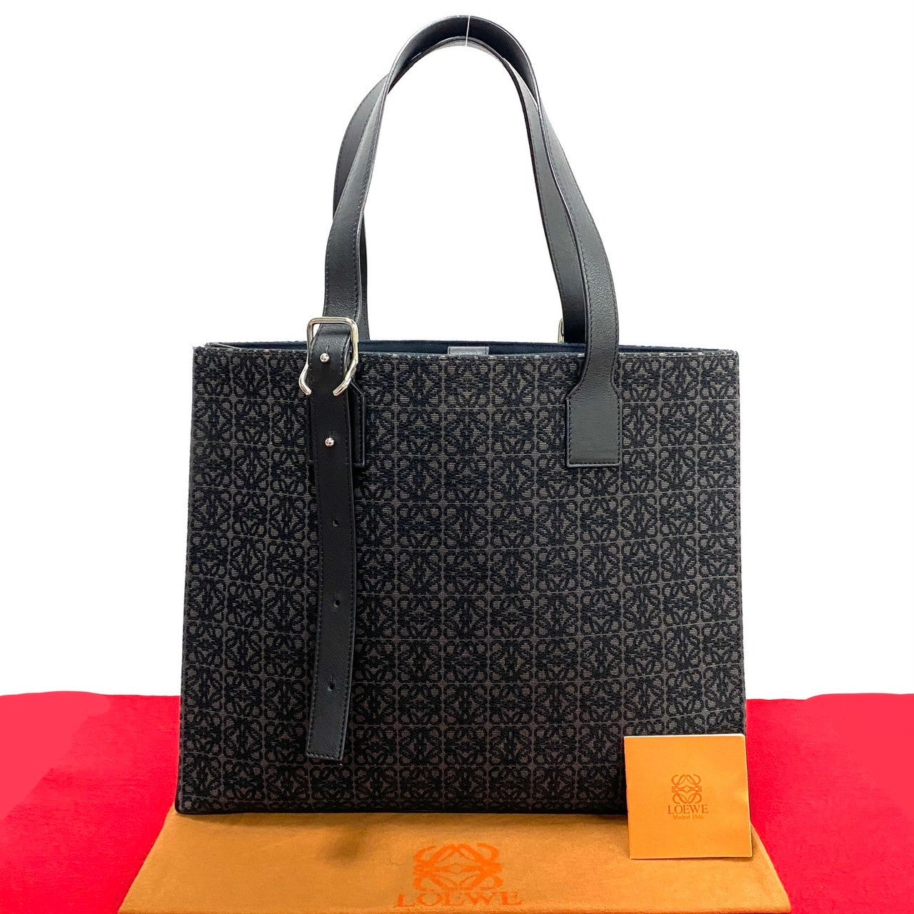 ロエベ　LOEWE　バックルホリゾンタル　トートバッグ LOEWE ロエベ バックル ホリゾンタル トートバッグ 鞄