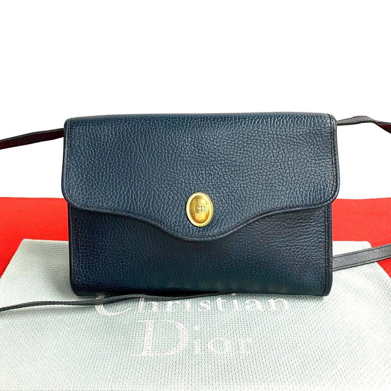 Christian Dior Vintage – Trip