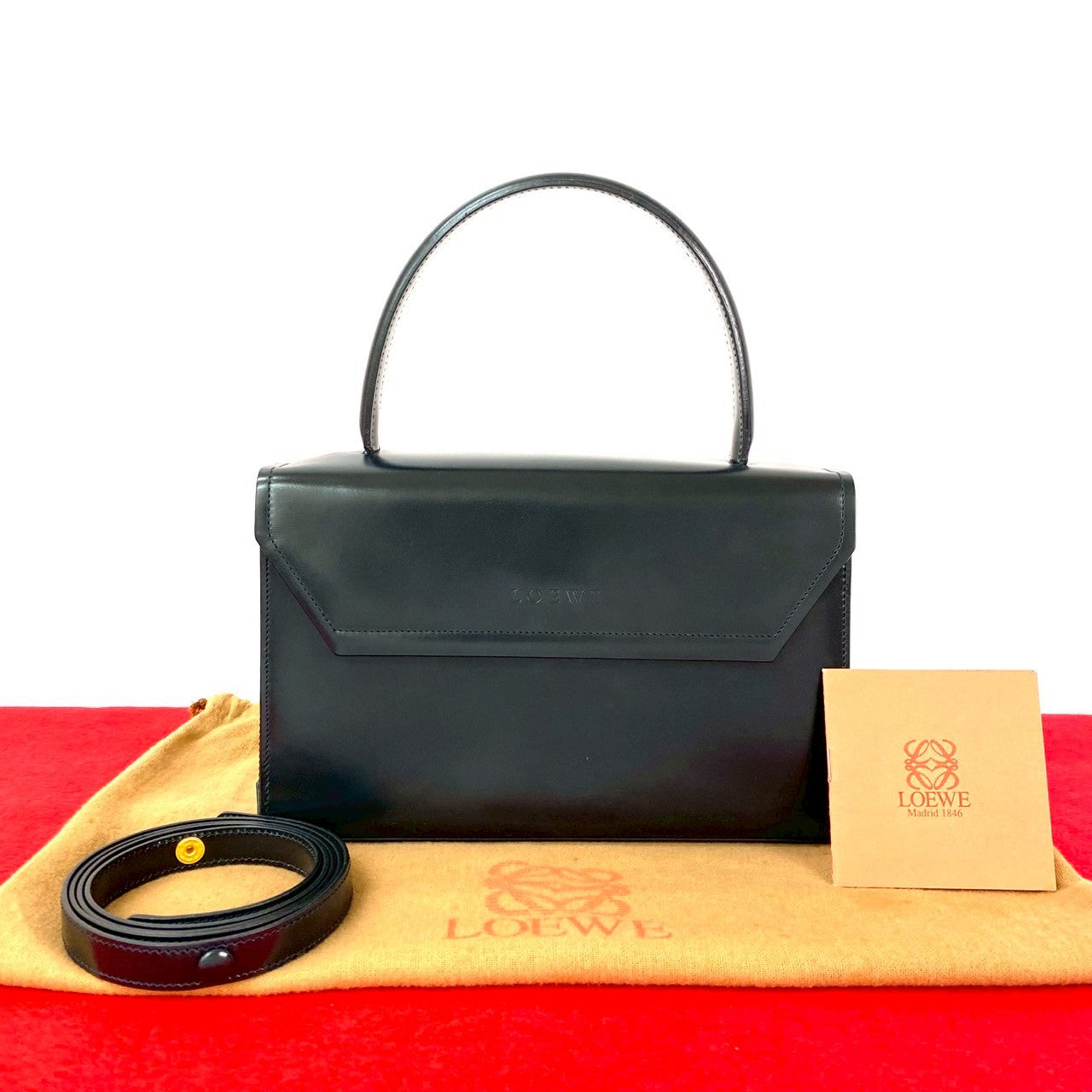 ロエベ LOEWE Loewe Leather Bucket Bag - Red Bucket Bags, Handbags