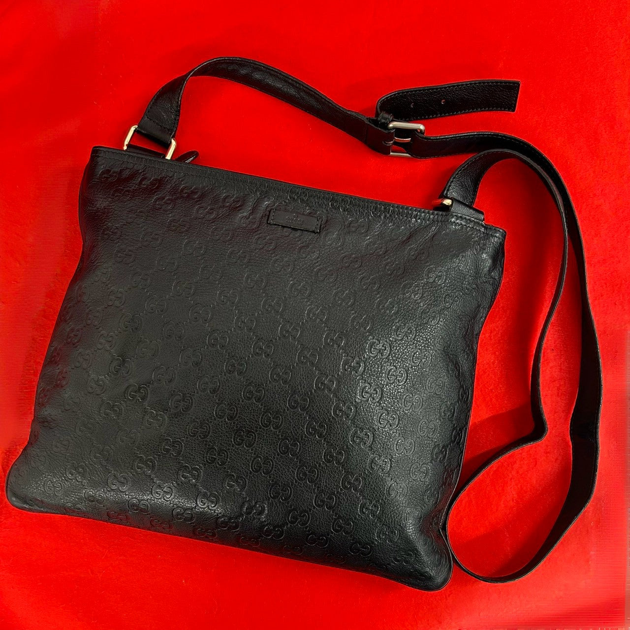 GUCCI グッチ ショルダーバッグ – Trip
