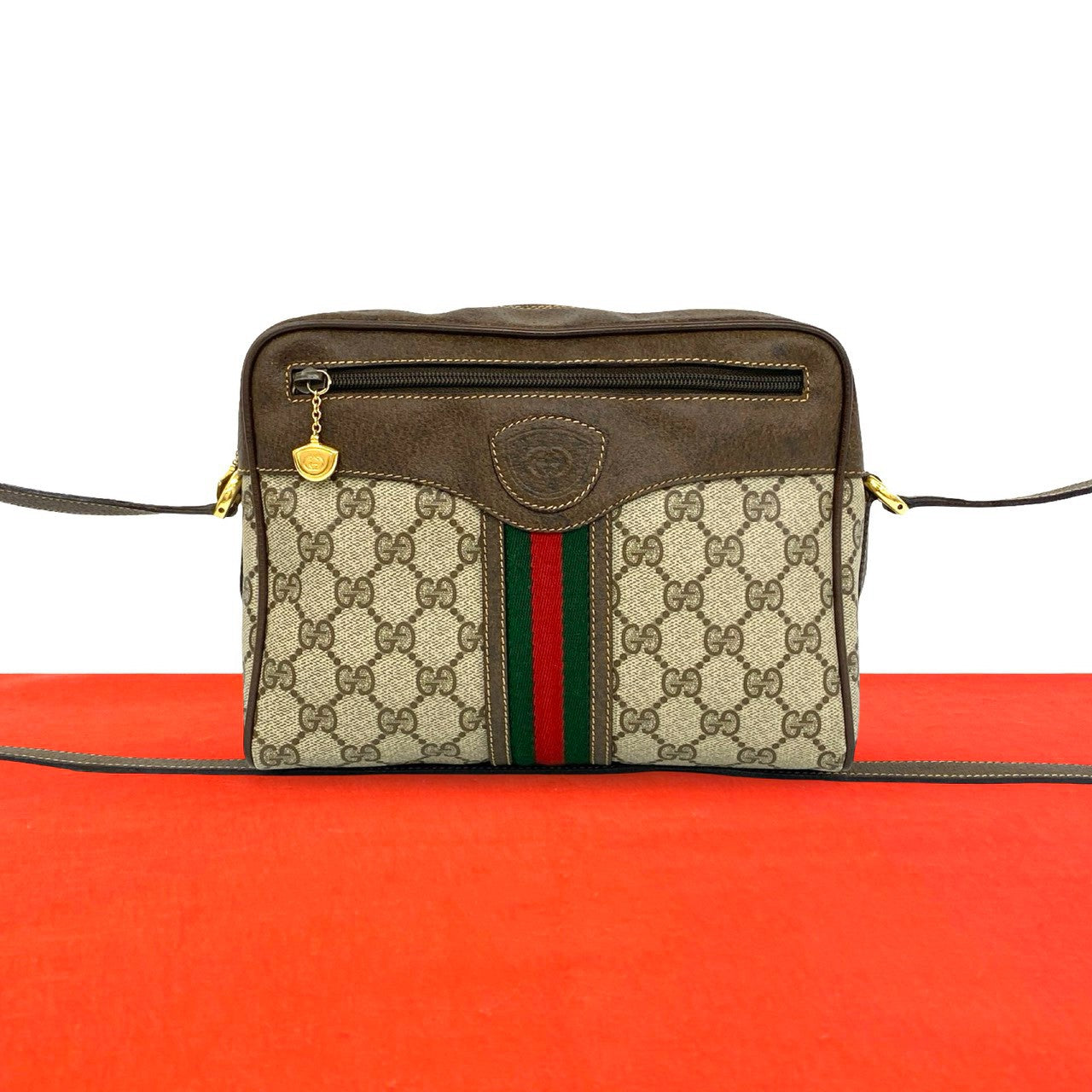GUCCIショルダーバッグ GUCCI グッチ (Vintage) ショルダーバッグ – Trip