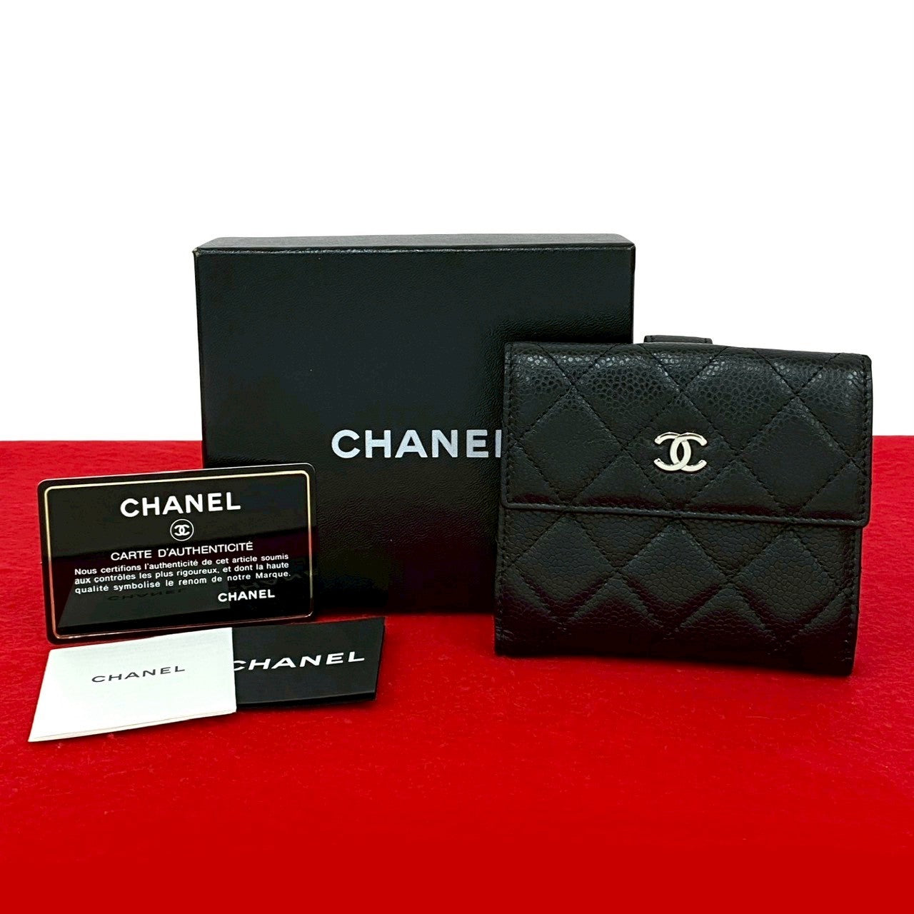 CHANEL シャネル (Vintage) 二つ折り財布 – Trip
