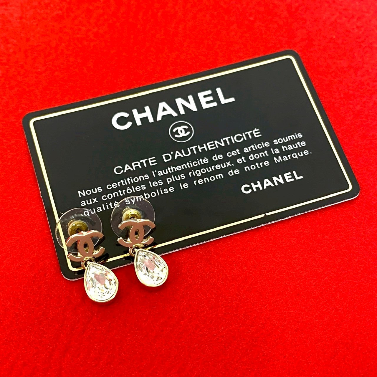 CHANEL シャネル ピアス – Trip
