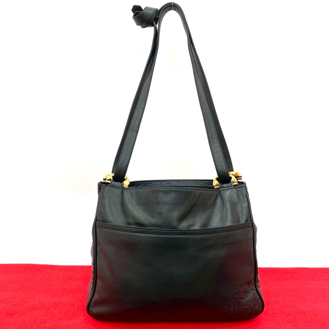 ショルダーバッグ ロエベ