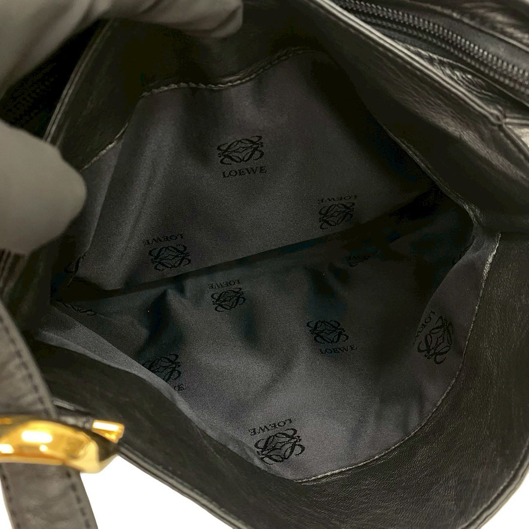 ショルダーバッグ ロエベ