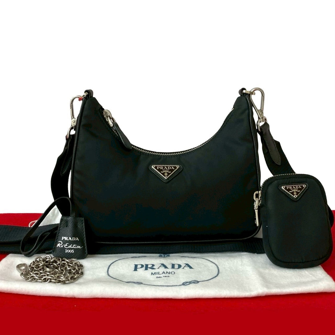 Shoulder bag Prada Re-Edition