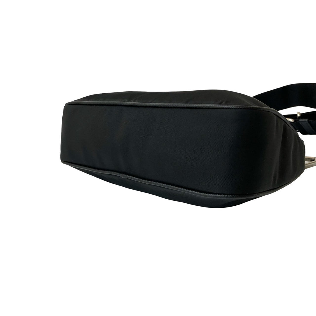 Shoulder bag Prada Re-Edition