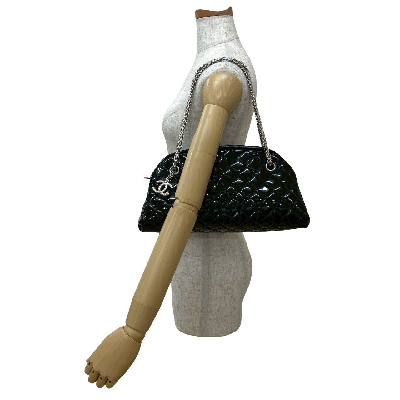 CHANEL マドモアゼル – Trip