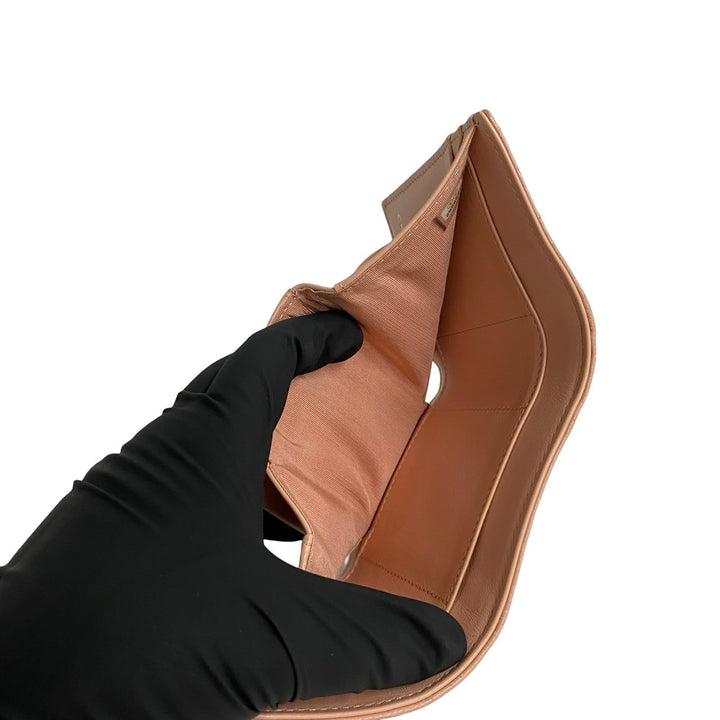 三つ折り財布 シャネル