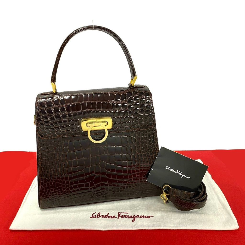 Salvatore Ferragamo Vintage – Trip