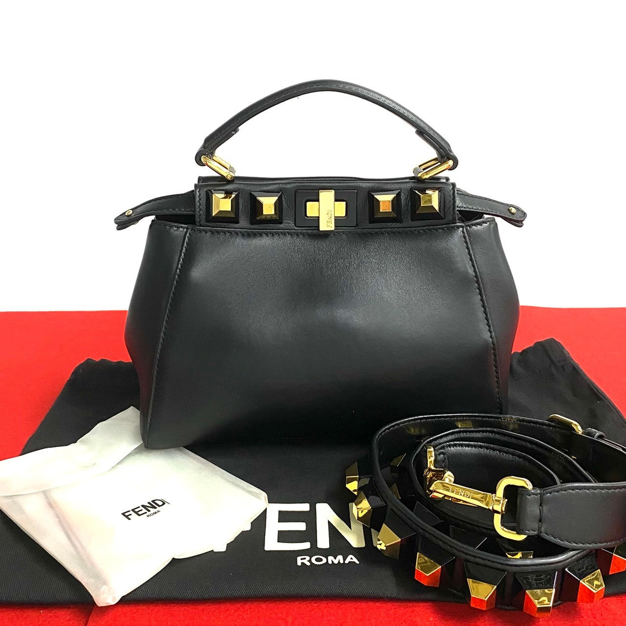 FENDI ピーカーブー ミニ スタッズ – Trip