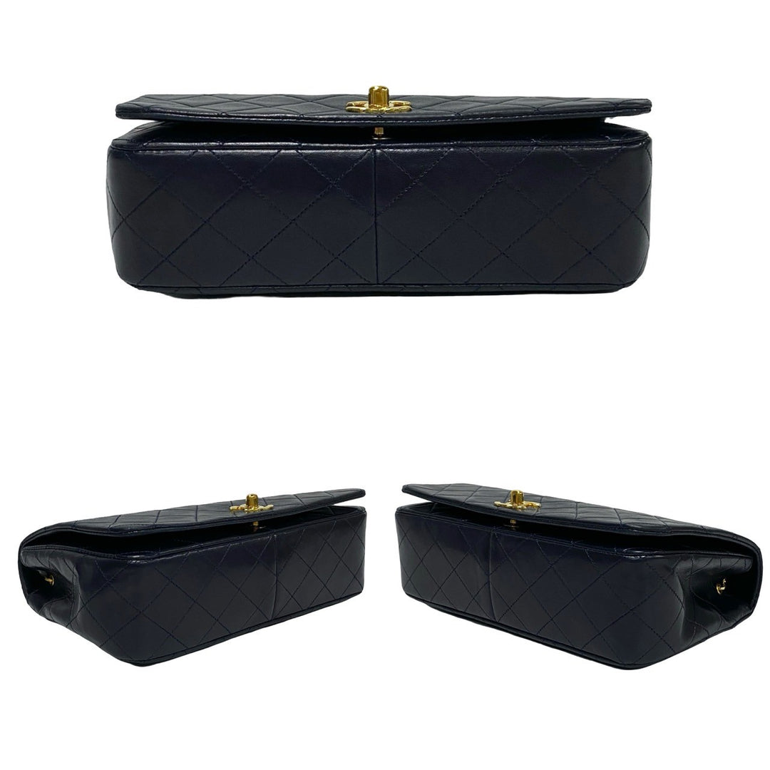 ショルダーバッグ シャネル