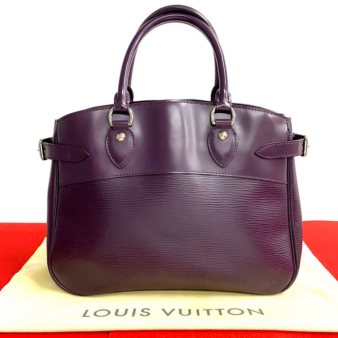 Handbag Louis Vuitton Passy PM