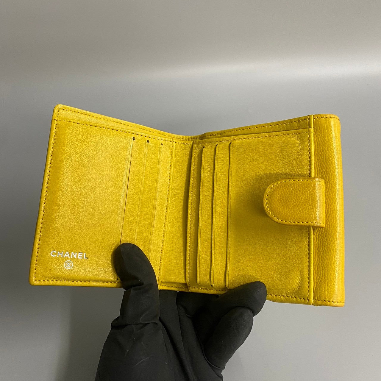 【レオ】CHANEL ビンテージウォレット CHANEL Vintage – Trip