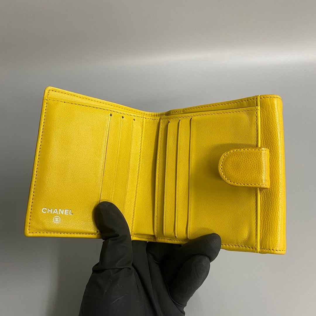 香奈兒雙折錢包