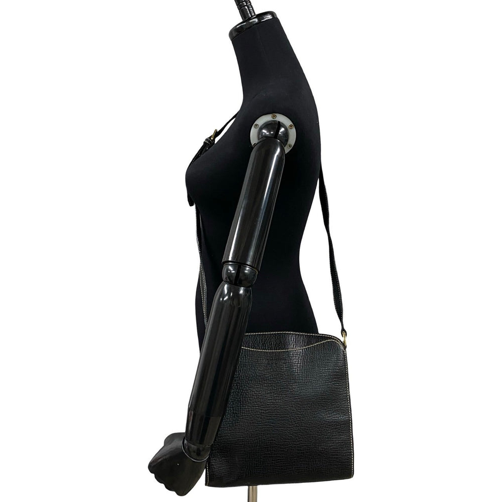 ショルダーバッグ ロエベ