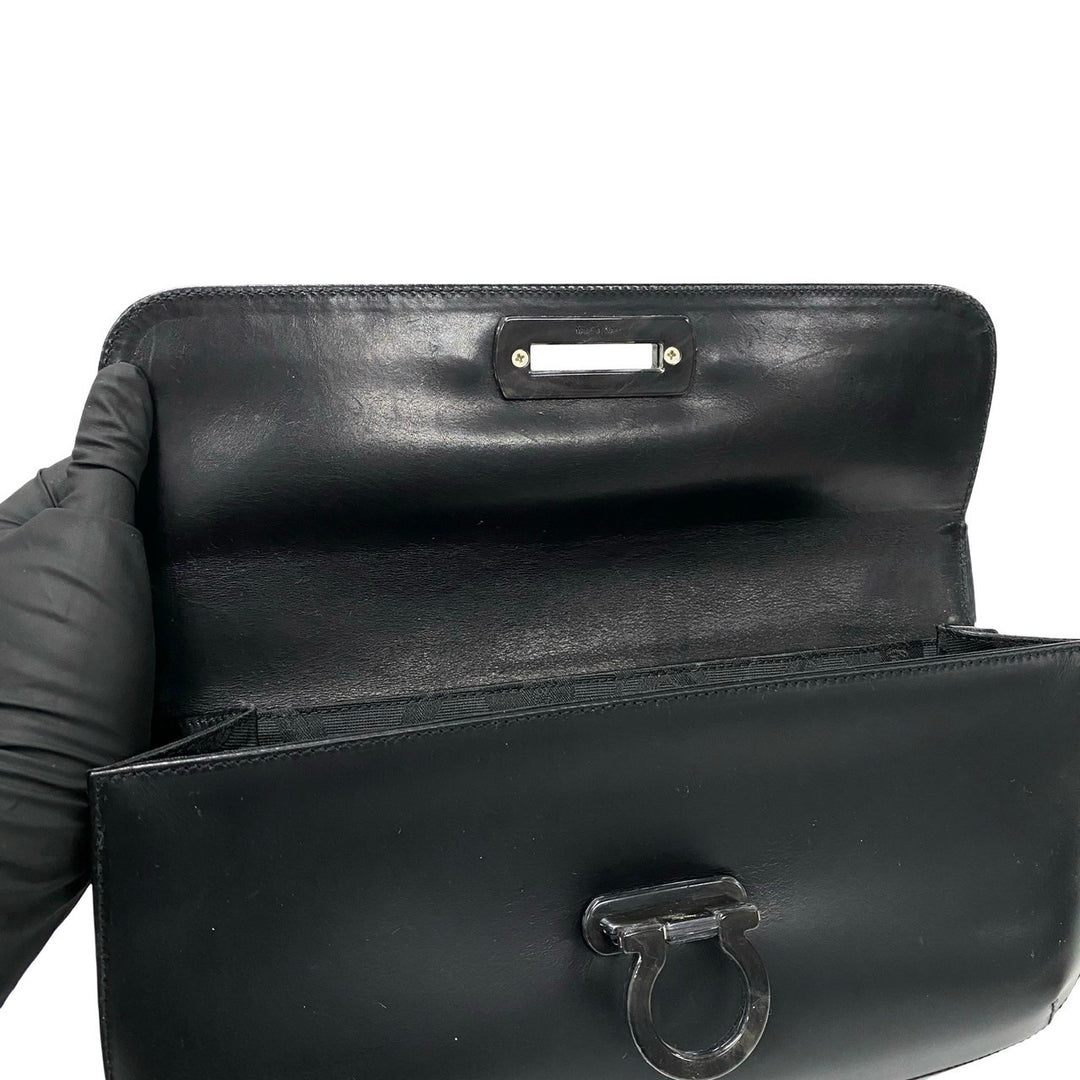 ショルダーバッグ サルヴァトーレフェラガモ