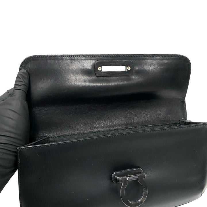 ショルダーバッグ サルヴァトーレフェラガモ