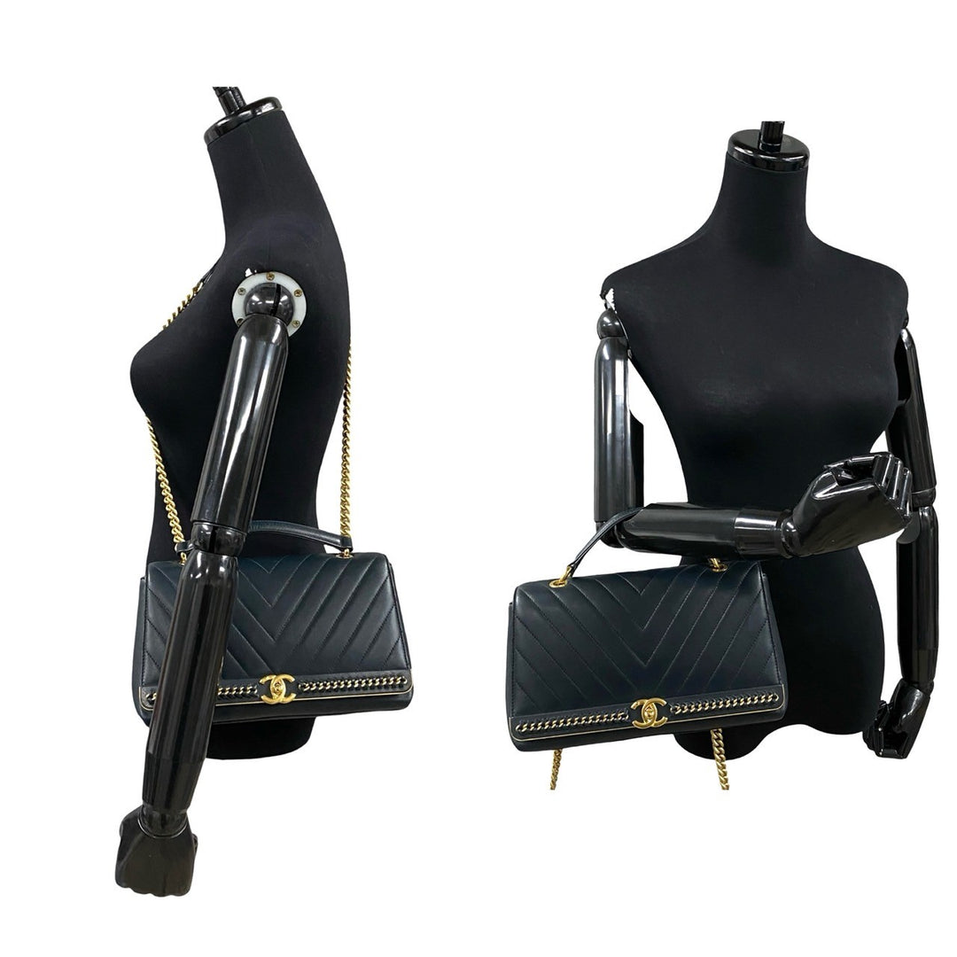 ショルダーバッグ シャネル