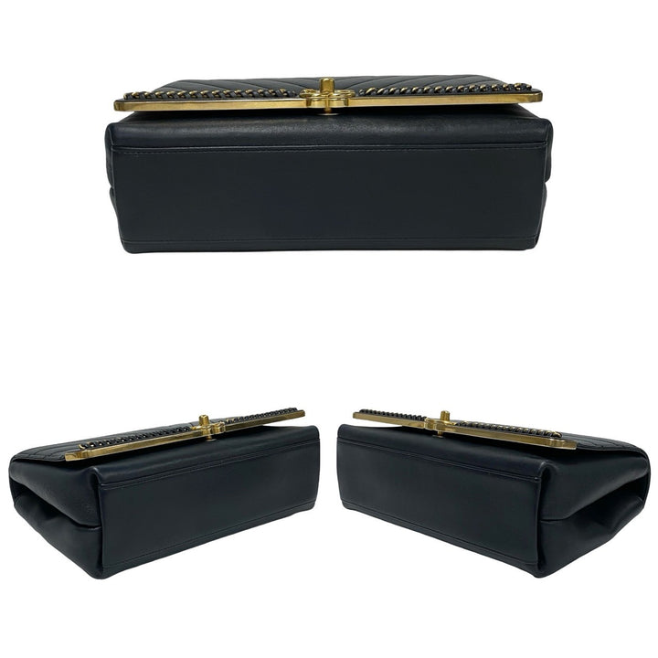 ショルダーバッグ シャネル