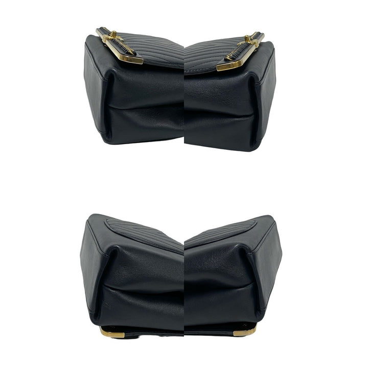 ショルダーバッグ シャネル