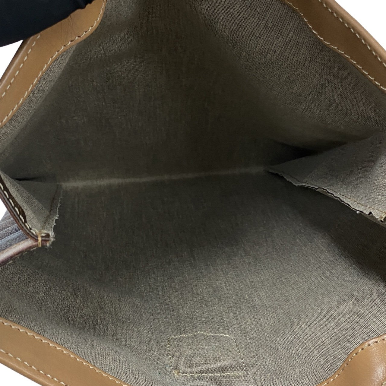 CELINE Vintage – Trip