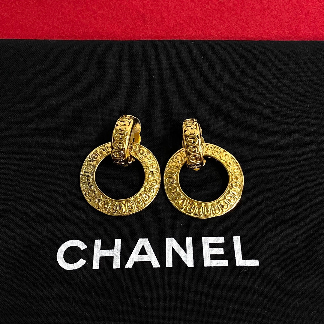 CHANEL Vintage