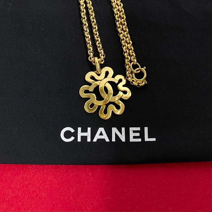 CHANEL Vintage