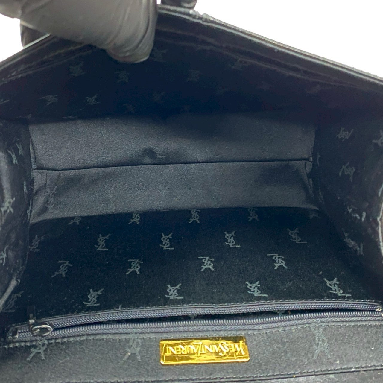 YVES SAINT LAURENT Vintage – Trip