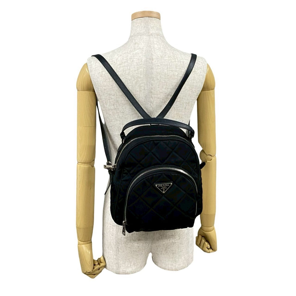 リュックサック プラダ