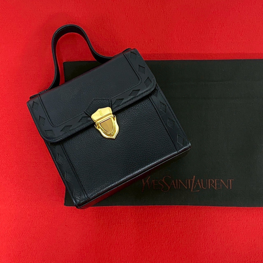 Handbag Yves Saint Laurent