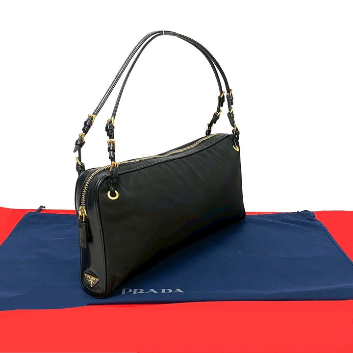 handbag prada