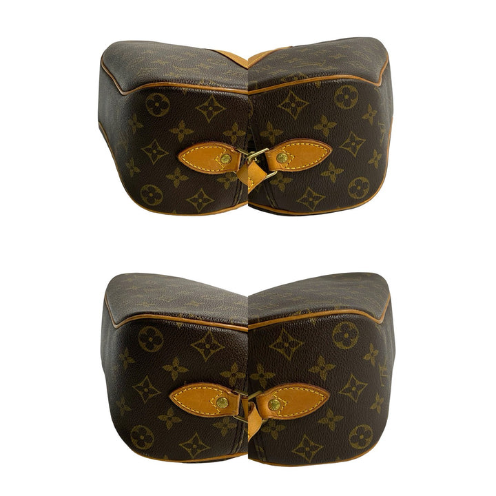 Shoulder bag Louis Vuitton Blois