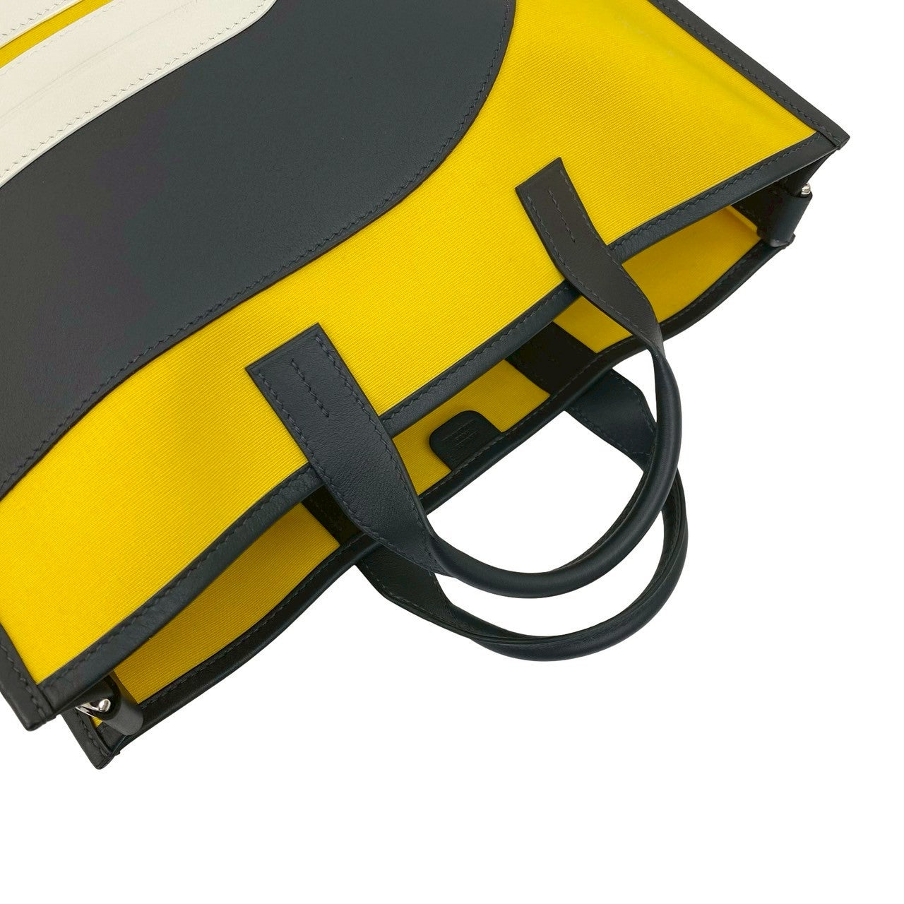 HERMES ビニールバッグ – Trip