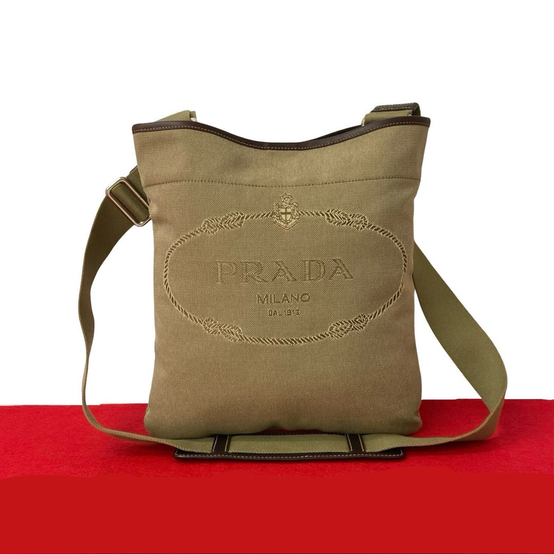 shoulder bag prada