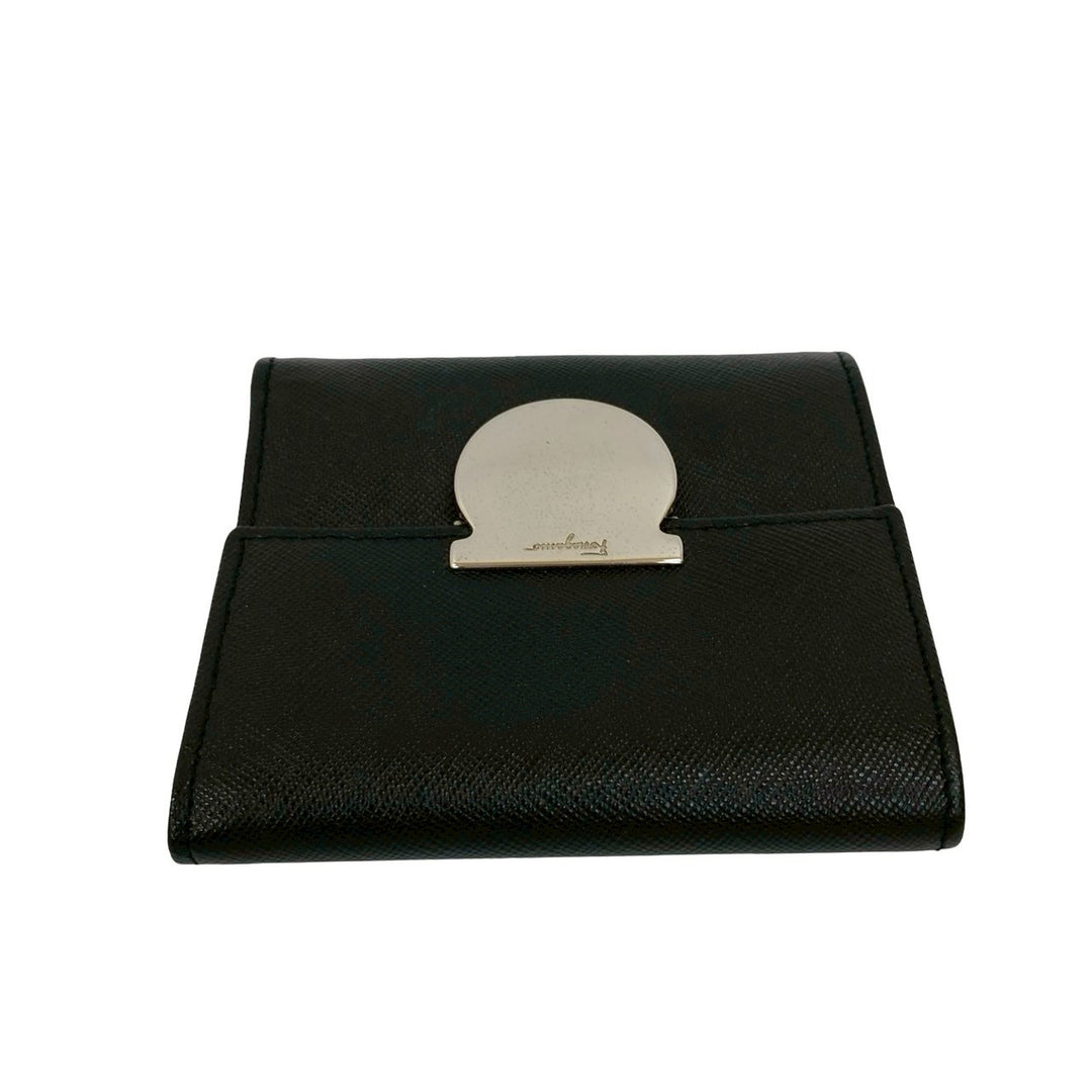 trifold wallet salvatore ferragamo