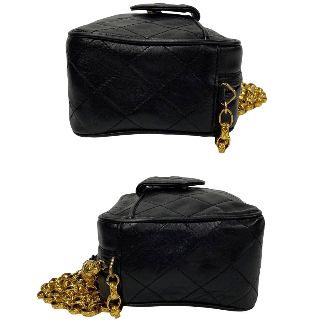 ショルダーバッグ シャネル