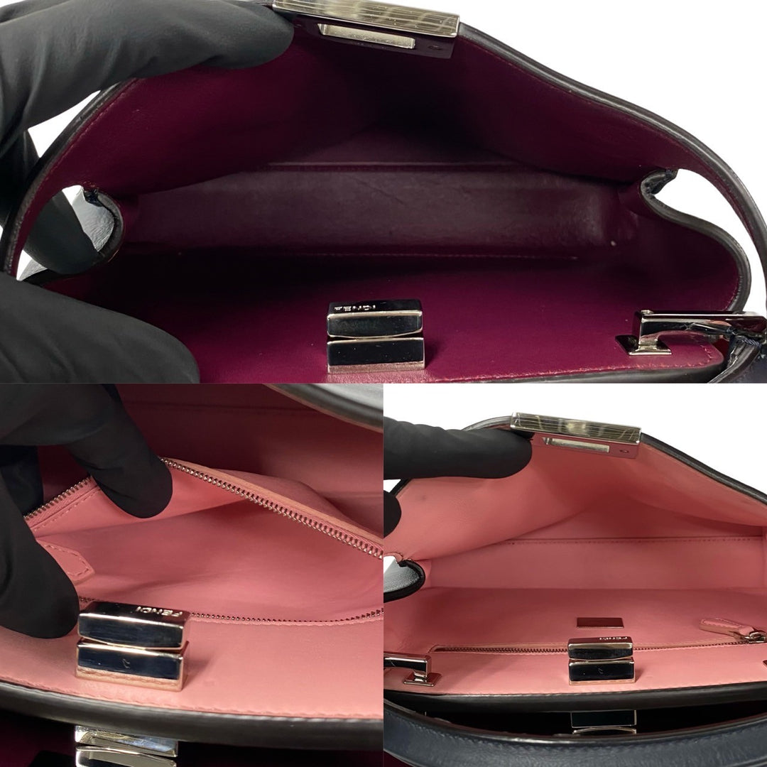 ショルダーバッグ フェンディ ピーカブー エッセンシャリー