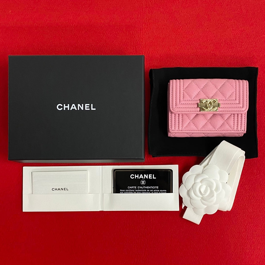 Tri-fold wallet Chanel Boy Chanel