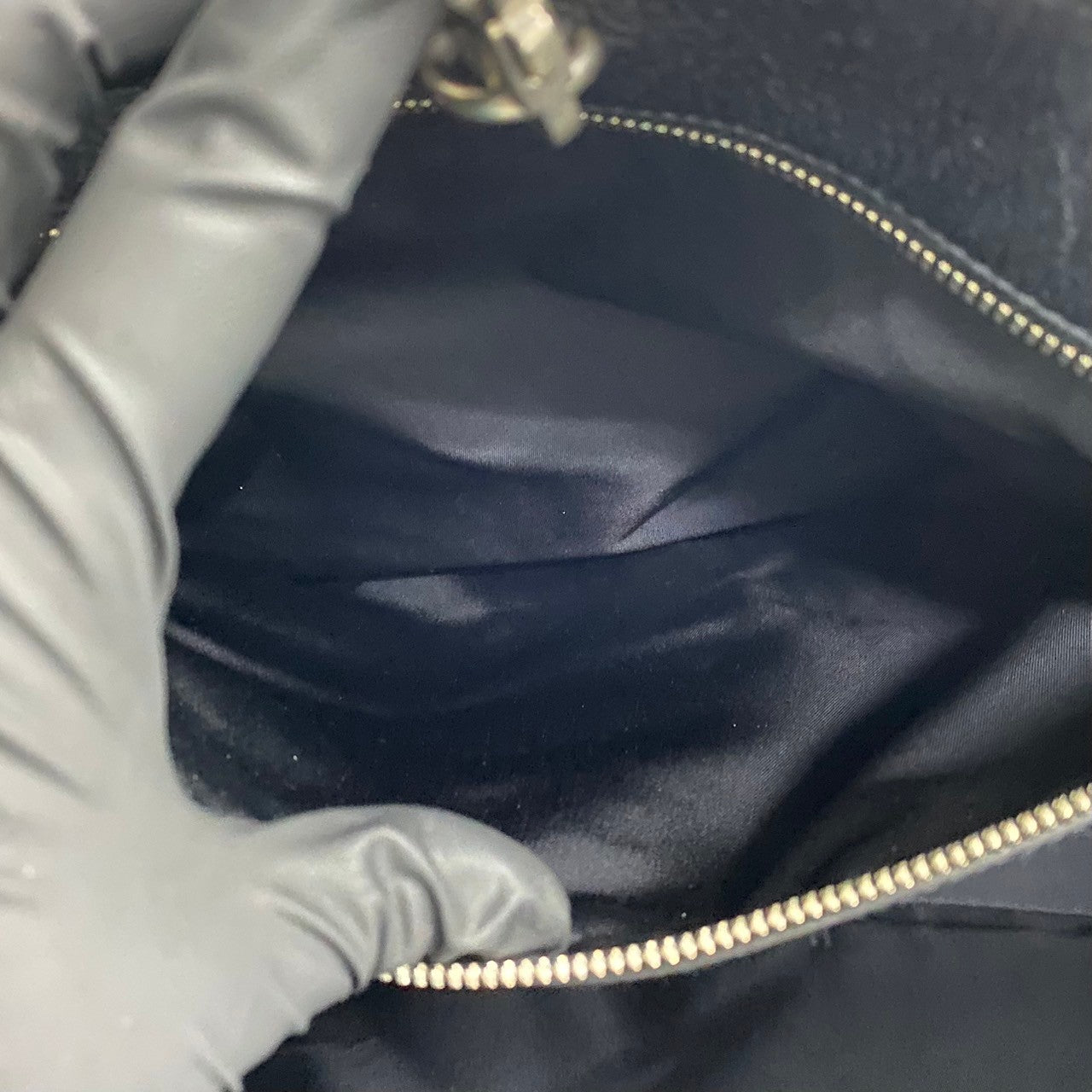 GUCCI オフザグリッド – Trip