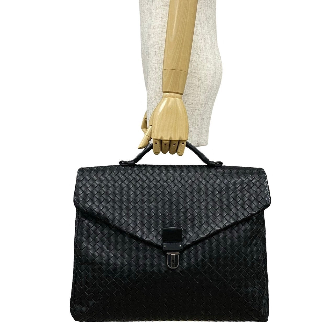 BOTTEGA VENETA – Trip