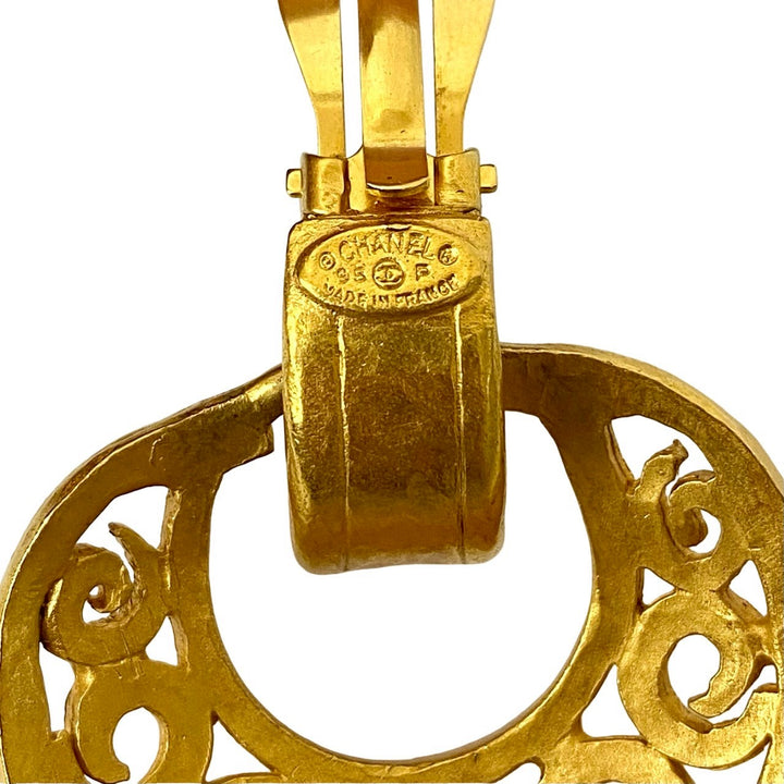 earrings chanel