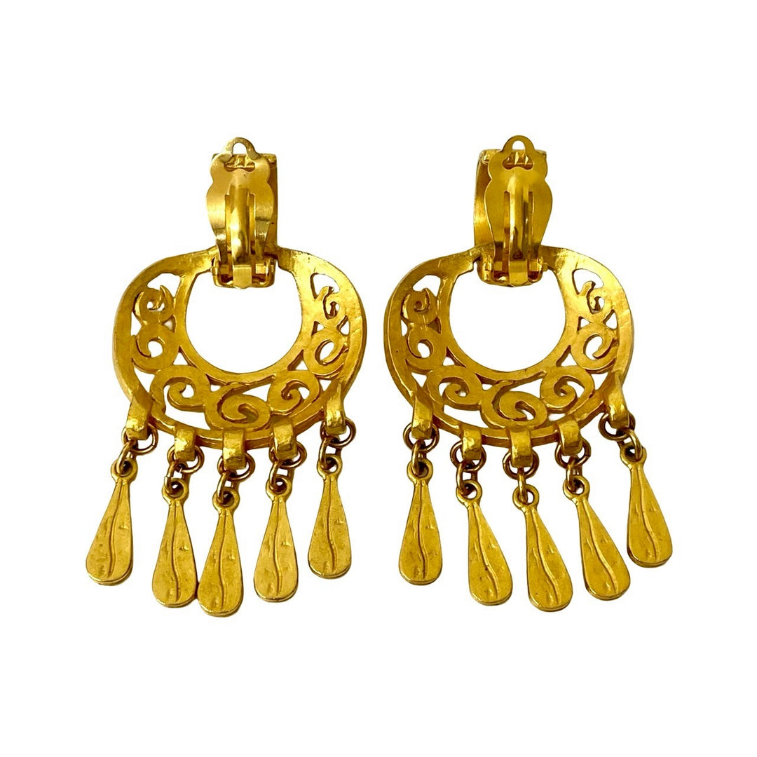 earrings chanel
