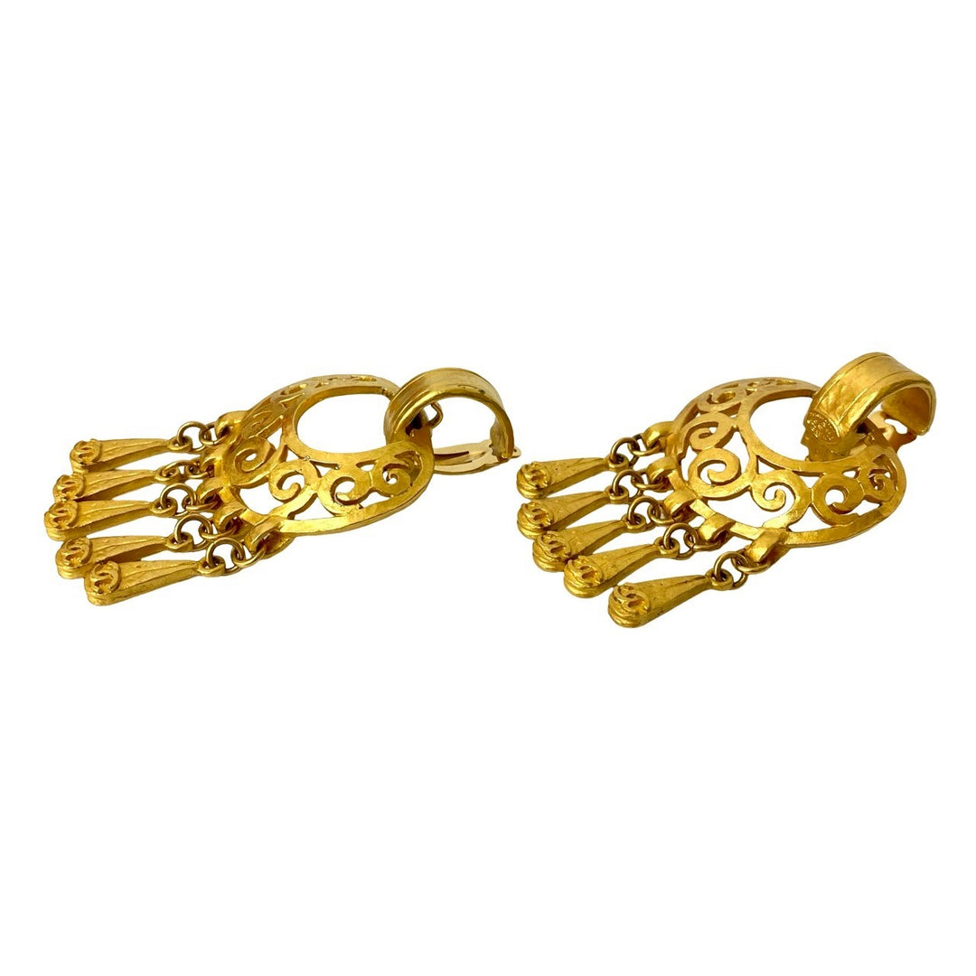 earrings chanel