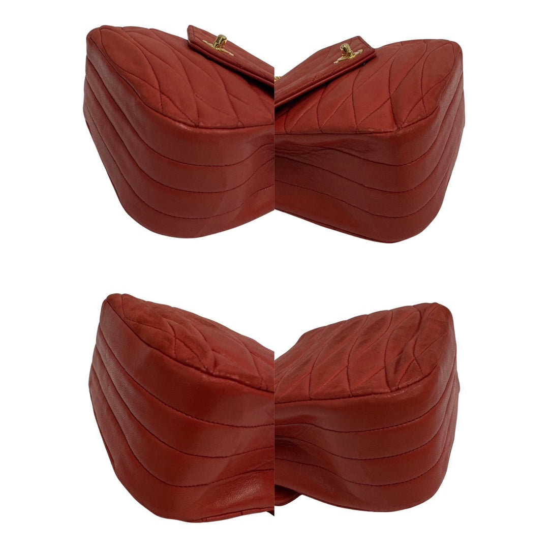 ショルダーバッグ シャネル