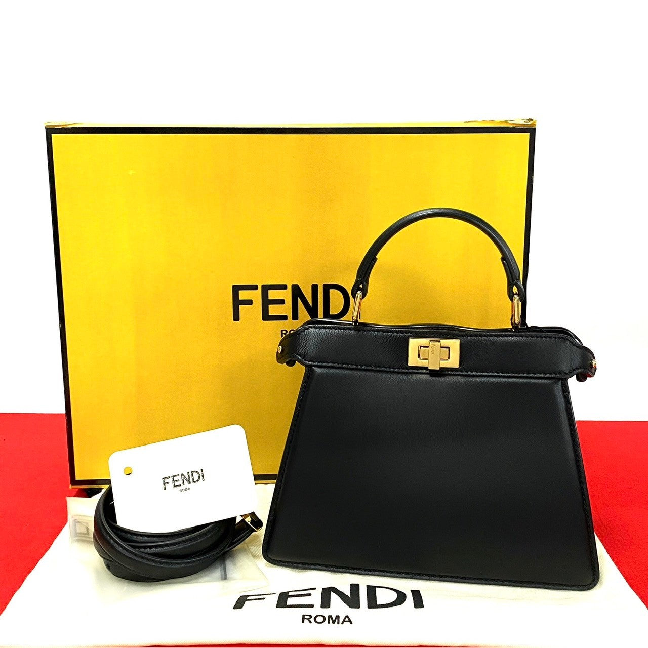 FENDI ピーカブー アイシーユー プチ