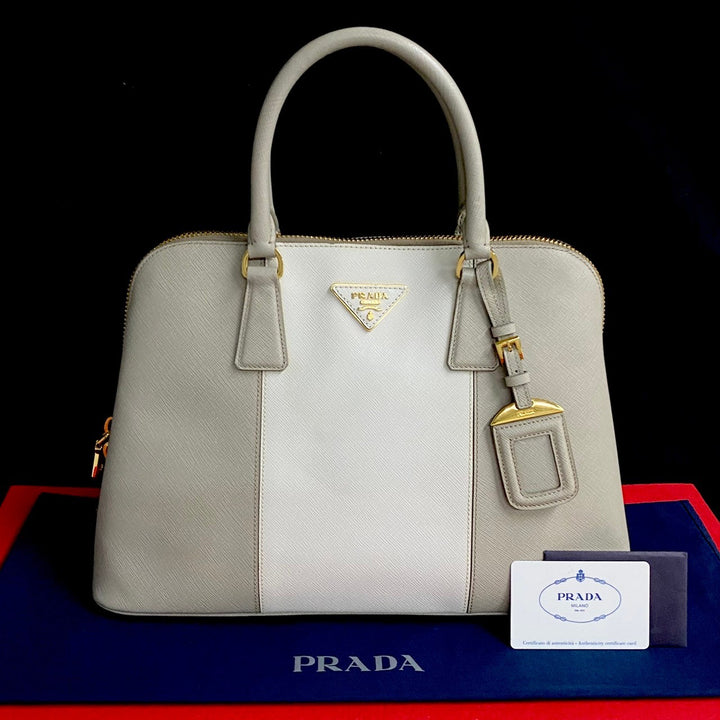 Prada Lacus Prosenade