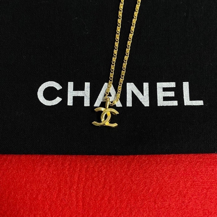 CHANEL Vintage