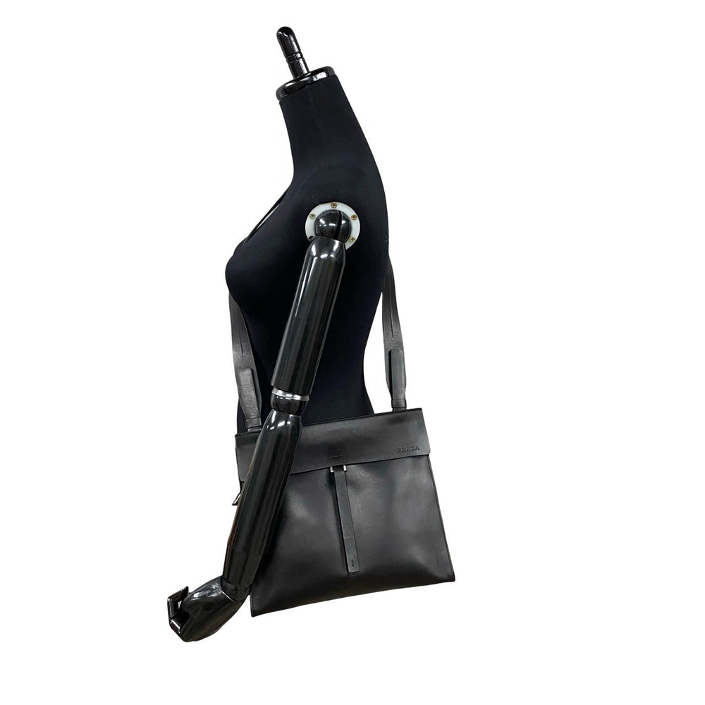 ショルダーバッグ プラダ